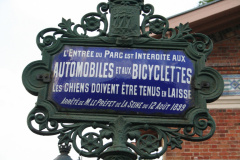 Les automobiles & les bicyclettes de 1899...