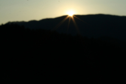 Coucher de soleil derrière le Mont Lozère